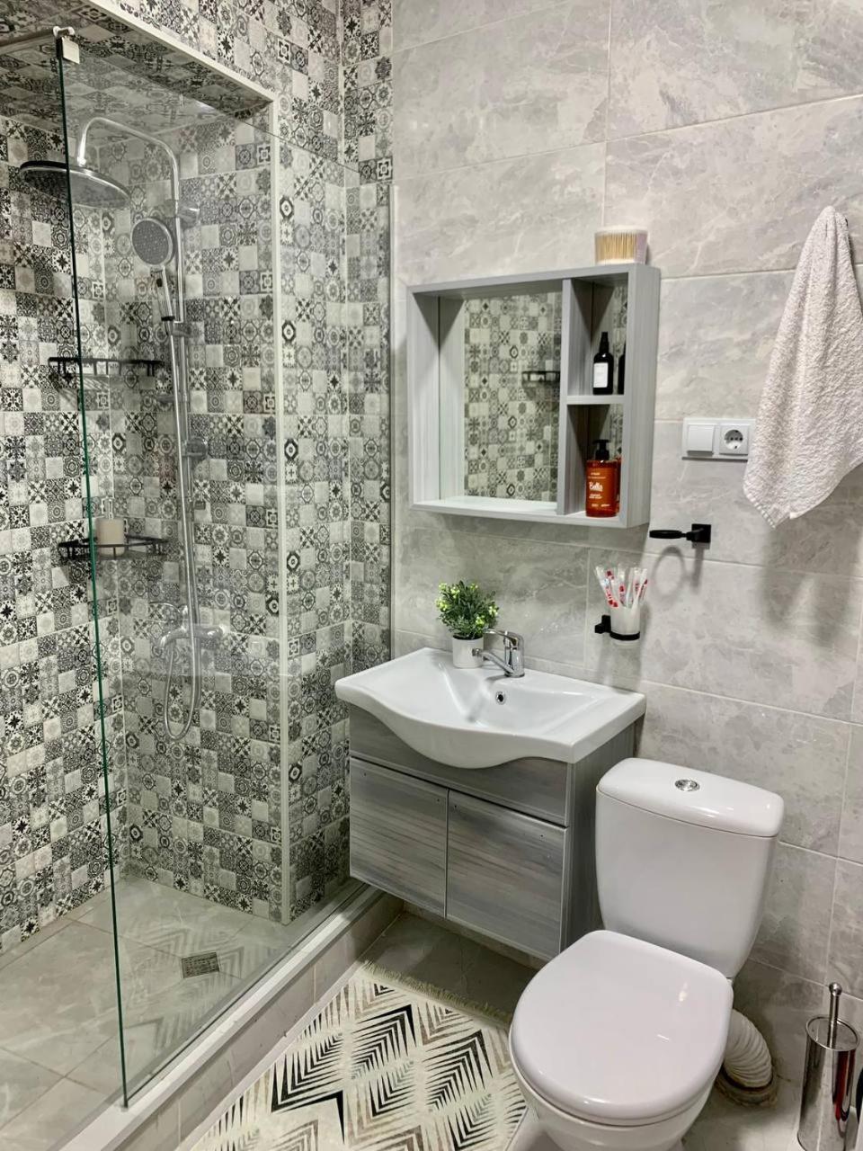 3-room In Old Appartement