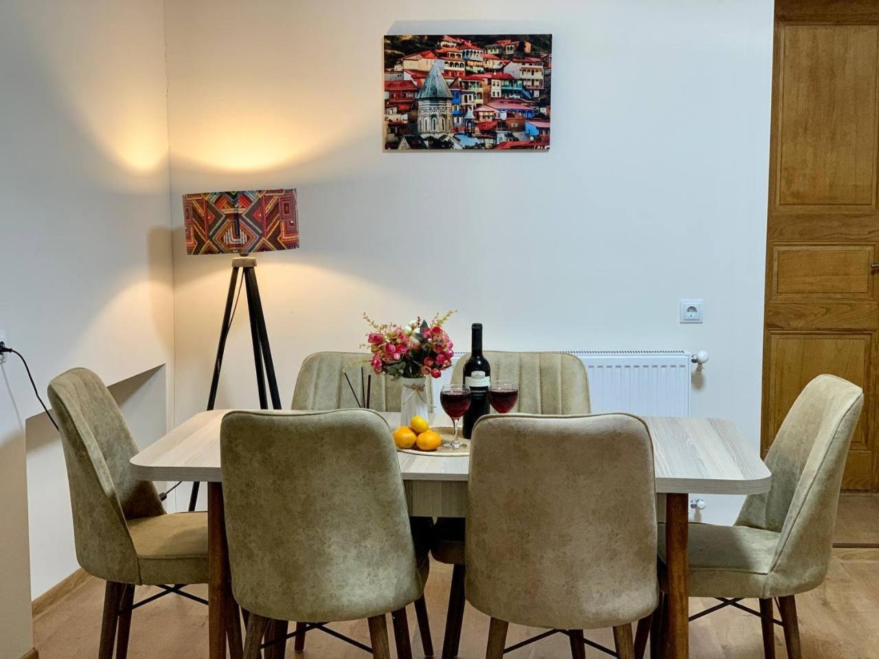 3-room In Old Appartement Tbilissi